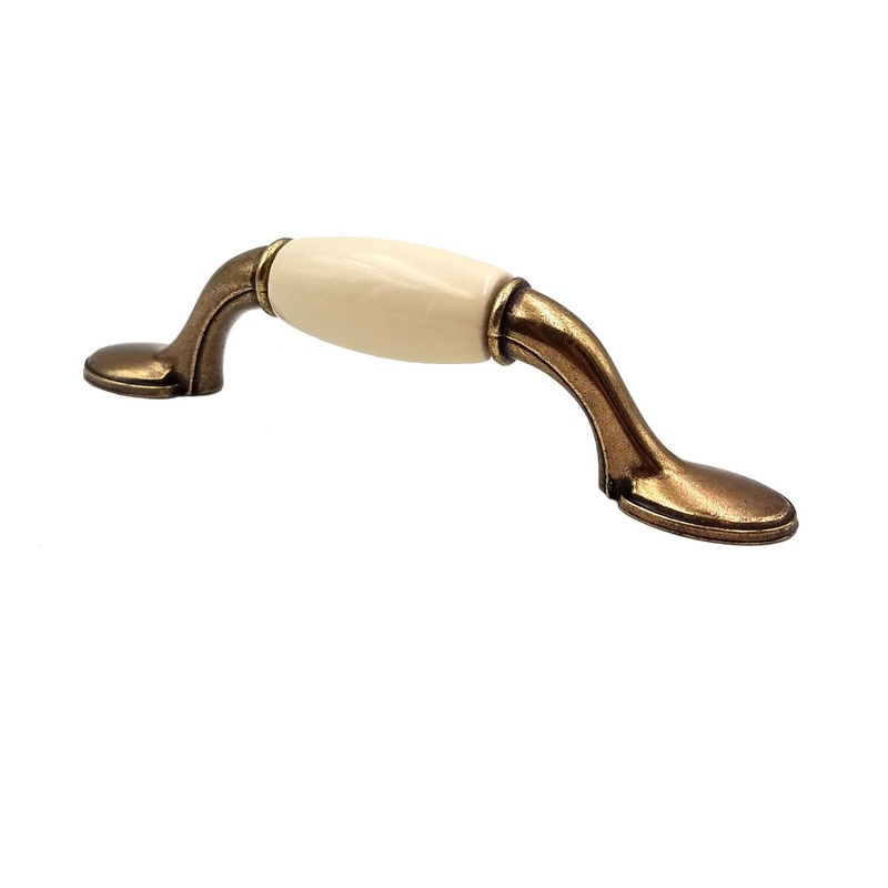 Showcase  Antique Brass Cabinet  3cc Handle Pull P2891-AEB-04