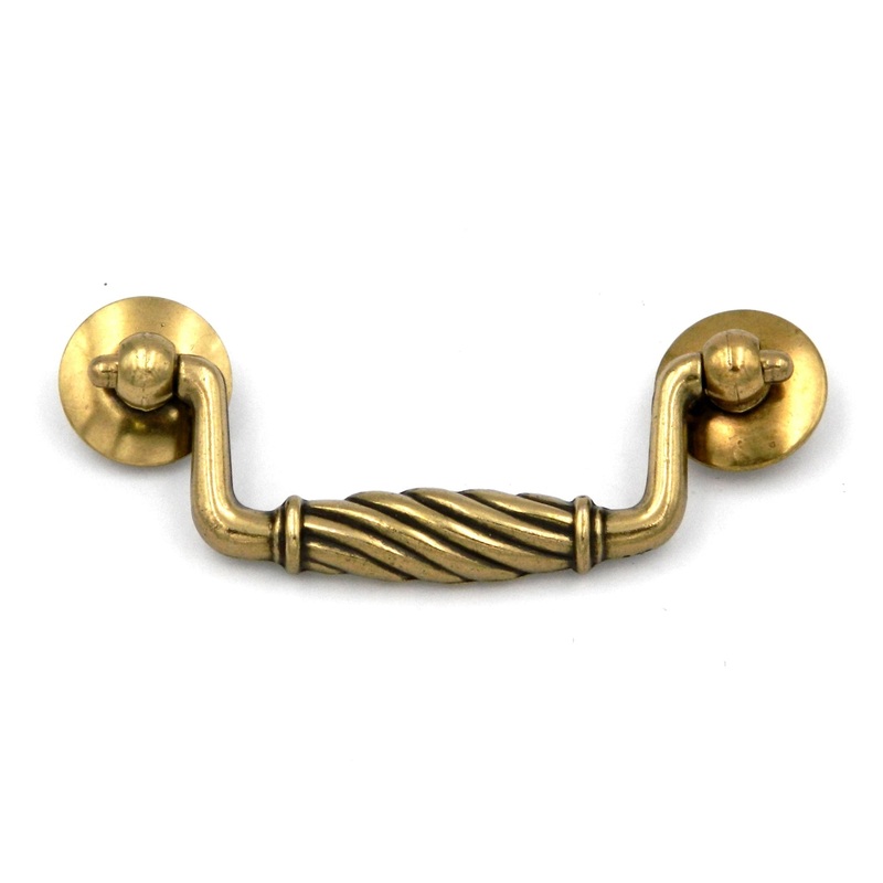 Hickory Hardware French Country Provence Lancaster Hand Polished Brass 3cc Bail Pull P7345-LP