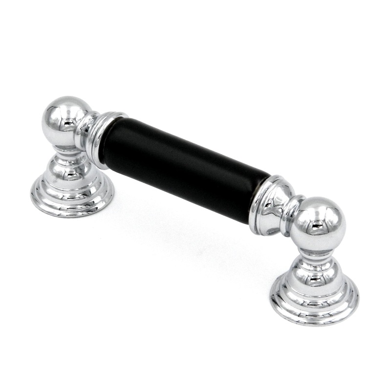 Hickory Hardware Gaslight Chrome and Black Cabinet 3cc Handle Pull P3412-CHB