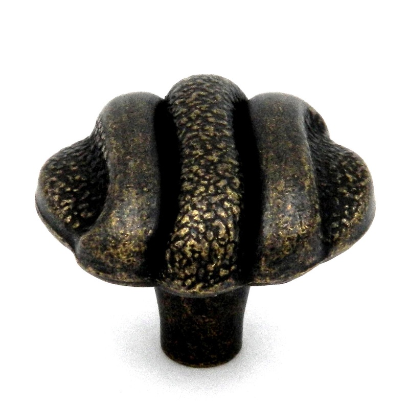 Hickory Hardware Harlequin Windover Antique Round Waves 1 1/4 Cabinet Knob P2411-WOA