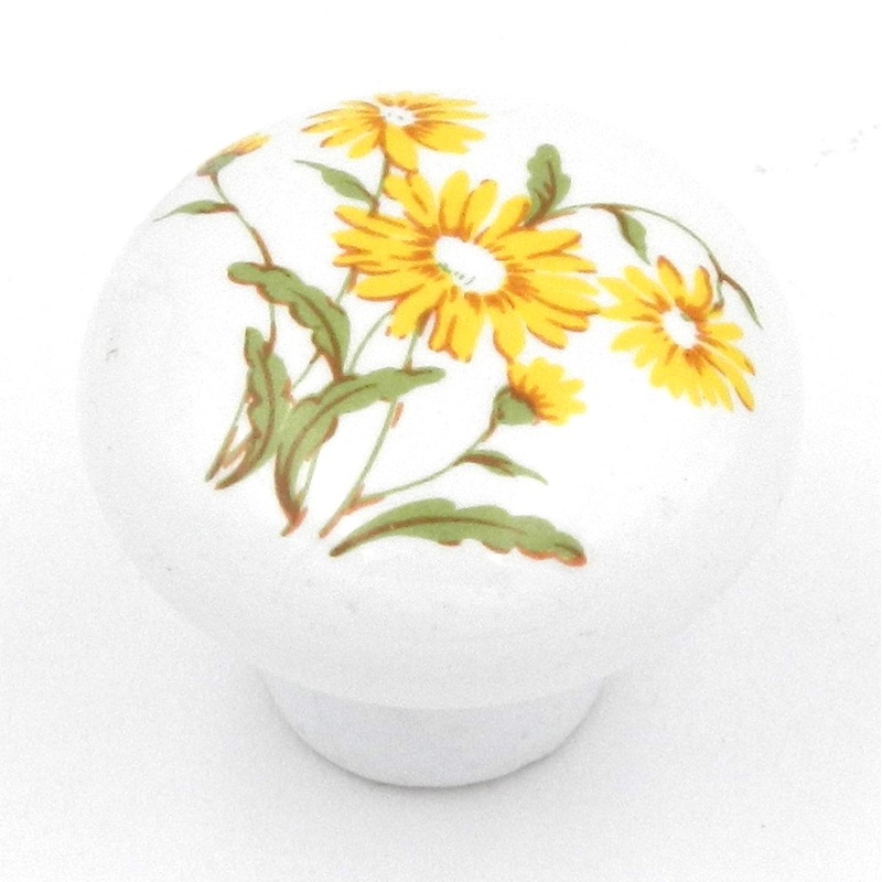 Hickory Hardware English Cozy White & Yellow Round Flowers 1 3/8 Porcelain Cabinet Knob P632-YF