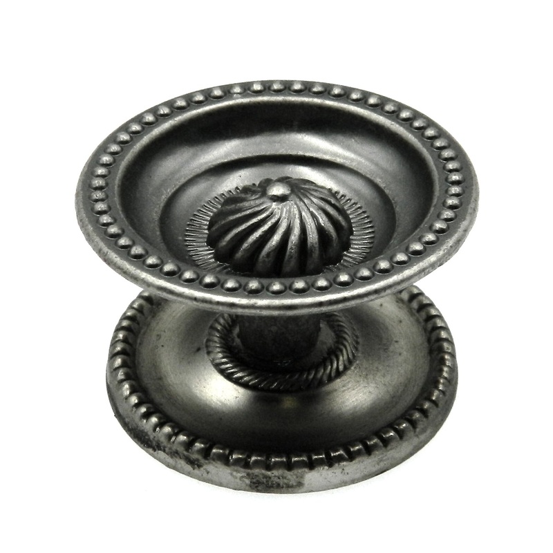 Hickory Hardware Roma Brushed Nickel Round 1 1/2 Cabinet Knob P3460-BNV