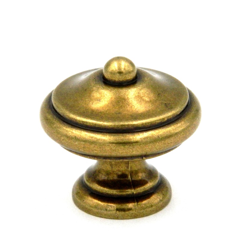 Hickory Hardware Touch of Spring Lancaster Hand Polished Brass Round 1 1/4 Cabinet Knob P7341-LP
