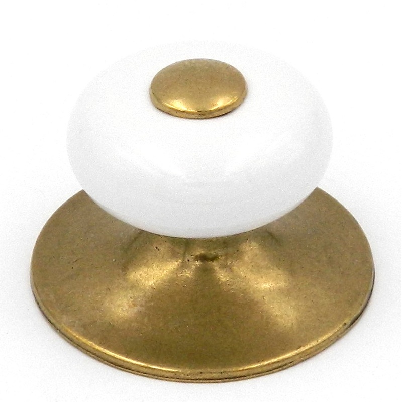 Hickory Hardware White English Cozy 1 1/4 Knob with Lancaster Hand Polished Brass Backplate Base P409-LP