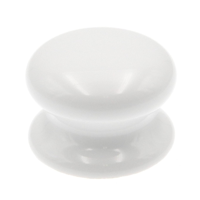 Hickory Hardware English Cozy White 1 1/4 Cabinet Knob P6105-W