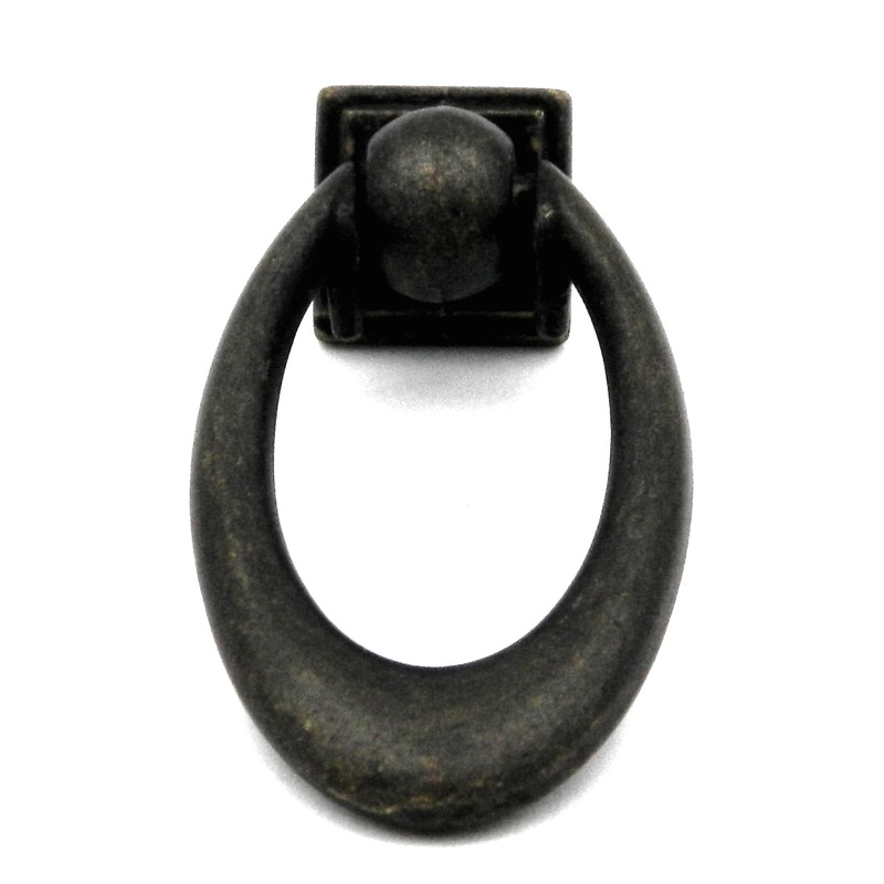 Hickory Hardware Camarilla 2 1/4 Windover Antique Oval Cabinet Knob P3191-WOA