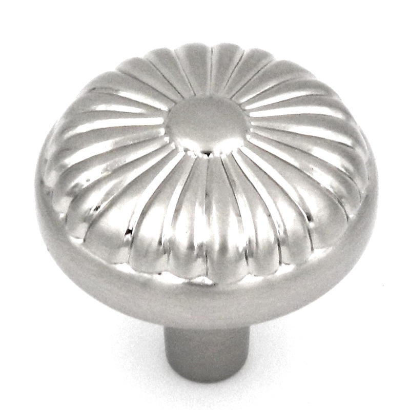 Hickory Hardware Eclipse 1 1/4 Satin Chrome Round Mushroom Cabinet Knob P211-SC