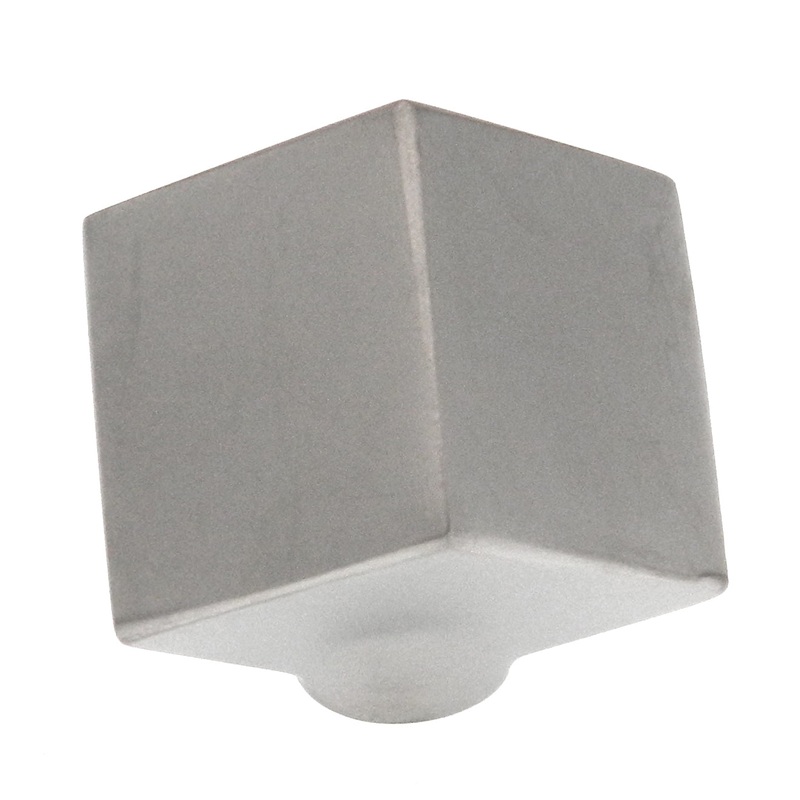 10 Pack Hickory Hardware Euro Contemporary 1 1/2 Pearl Nickel Cabinet Knobs P2160-PN