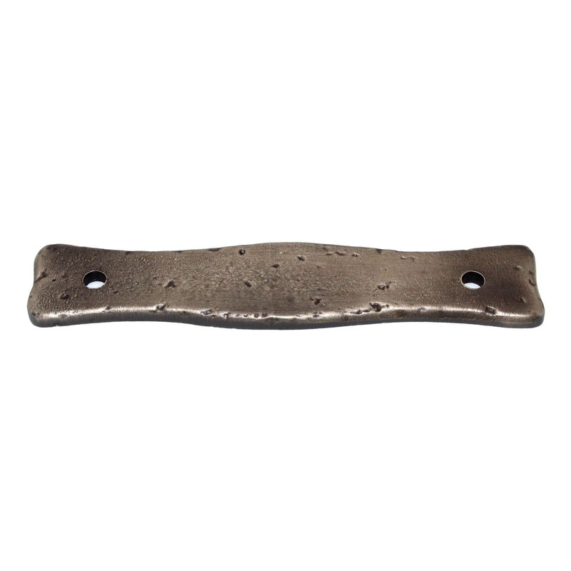 Schaub Kelmscott Manor 3 3/4 (96mm) Ctr Rustic Backplate Antique Iron 824-AI