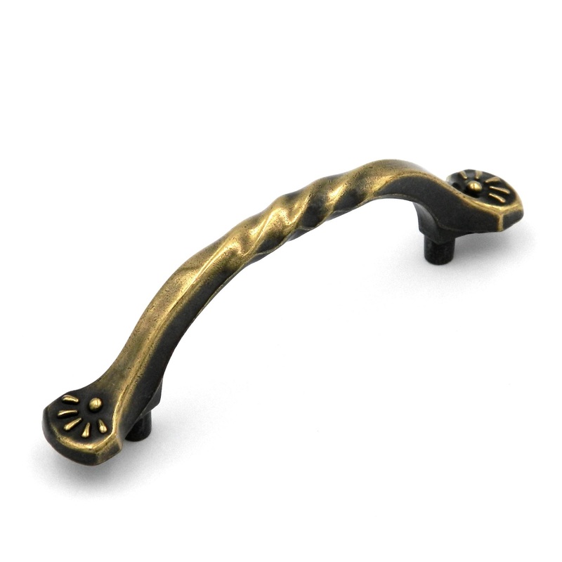 Hickory Hardware Southwest Lodge Blackened Brass Medallion 3cc Cabinet Pull P375-BBM