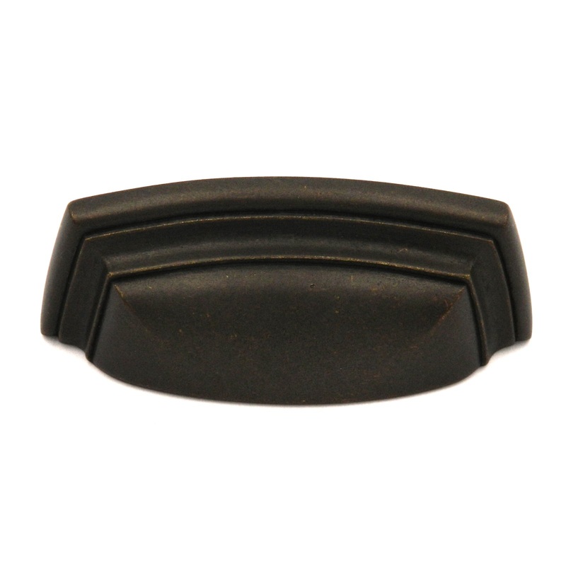 Hickory Hardware Gainsborough Windover Antique 3 3/4 (96mm)cc Cup Pull P3072-WOA
