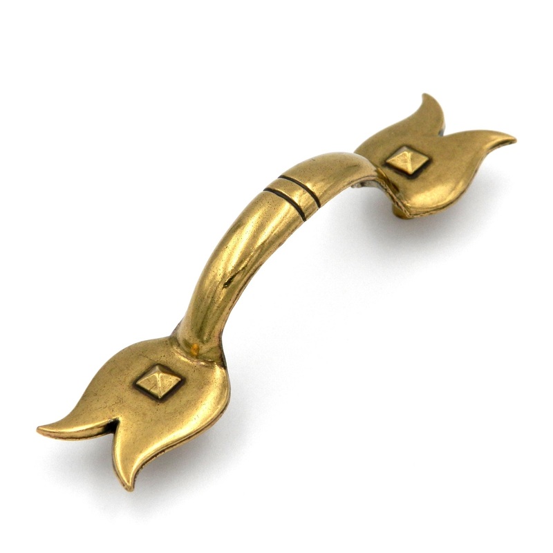 Hickory Hardware Meadows Lancaster Hand Polished 3cc Tulip Cabinet Pull P247-LP