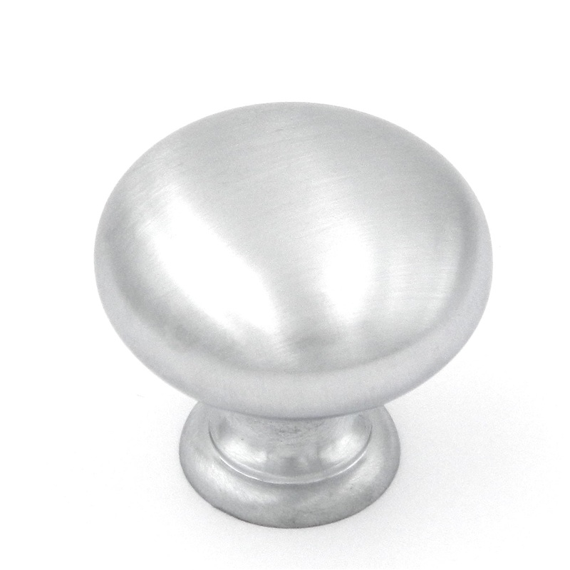 Ultra Designer’s Edge Satin Chrome Brass Hollow 1 1/4 Knob 97843