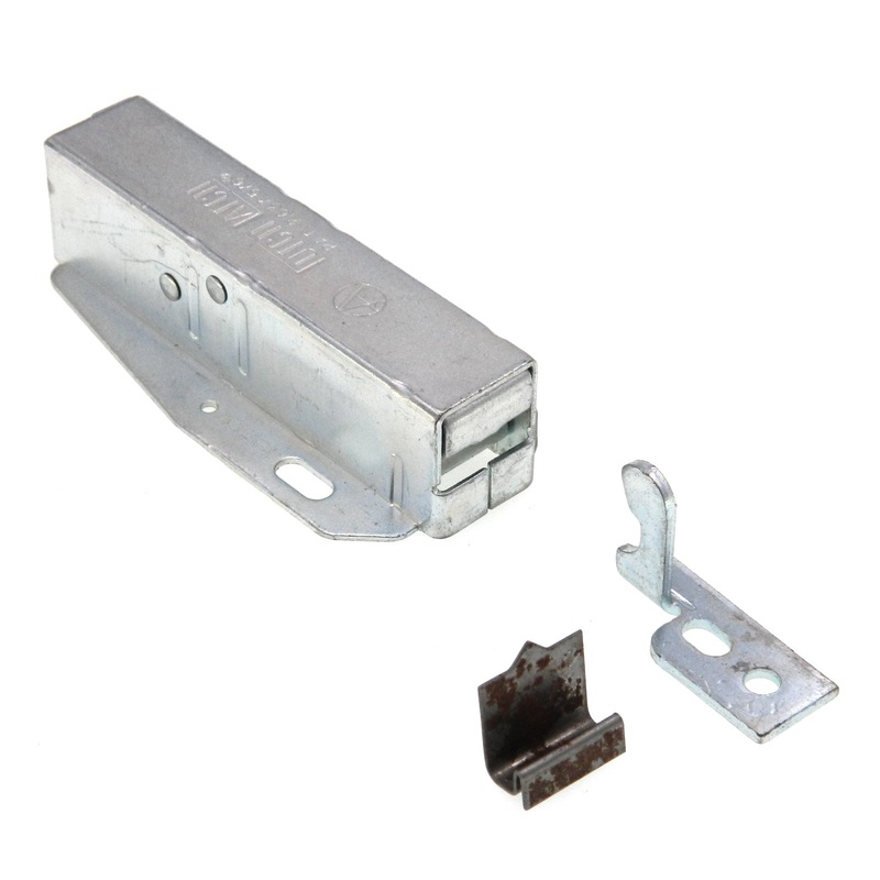 Amerock Perma-Brite Zinc 3 Cabinet Tutch-Latch Touch Latch Catch BP70280-2G