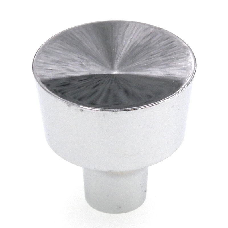 Vintage Washington Stellar Polished Chrome 1 Round Cabinet Knob 1231R-26