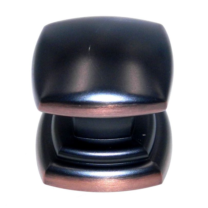 Hickory Hardware Corinth Oil-Rubbed Bronze 1 1/4 Square Cabinet Knob P3181-OBH
