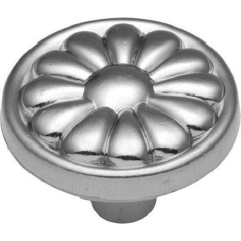 Belwith Newport Satin Chrome 1 1/4 Flower Cabinet Knob P518-SC