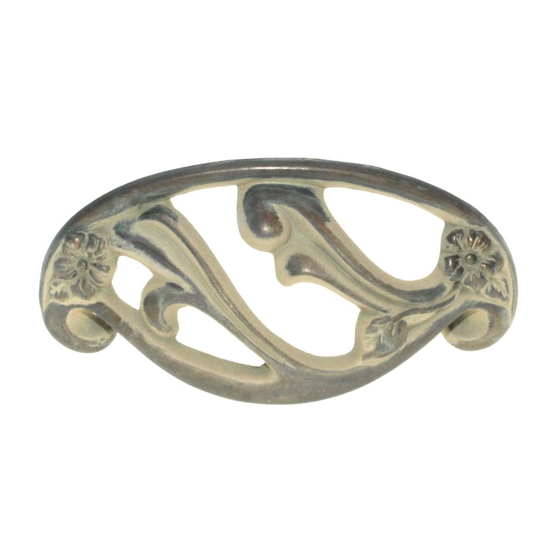 Belwith Art Nouveau Blonde Antique 3 Ctr. Flower Drawer Cup Pull P2132-BOA