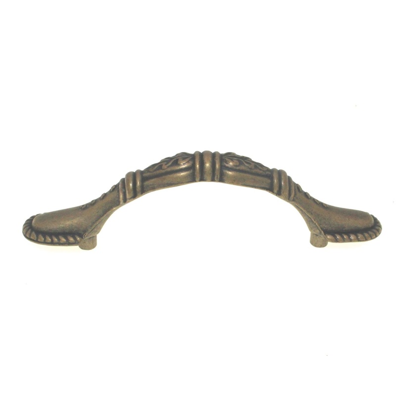 Belwith Chartres Antique Mist 3 Ctr. Oak Leaf Cabinet Arch Pull Handle P7334-AM