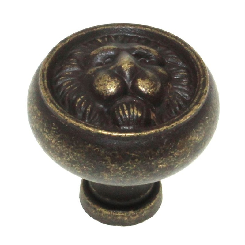 Belwith Products Richelieu Asheville Antique 1 1/4 Lion Head Cabinet Knob F1002