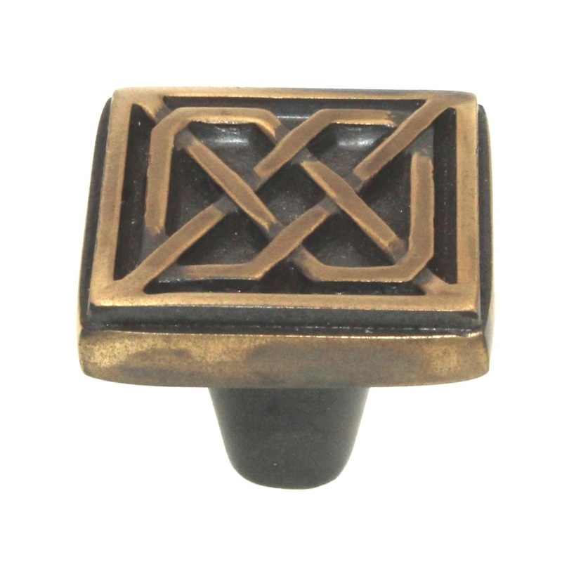 Belwith Keeler Celtic 1 1/4 Square Cabinet Knob Winchester Brass KB73836-06