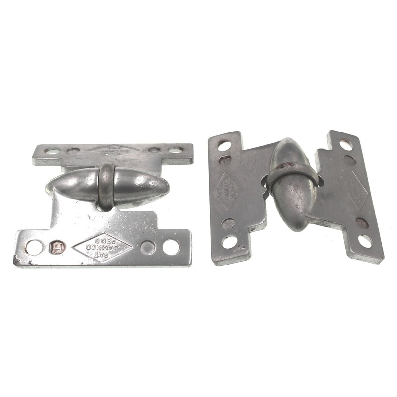 McKinney 2 1/4 x 2 1/4 Olive Knuckle Cabinet Hinges Right-Hand 2 Pack 335A-RH