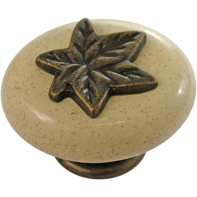 Belwith Country Casual 1 1/2 Oval Leaf Knob Windover Antique Almond P3031-WOAO