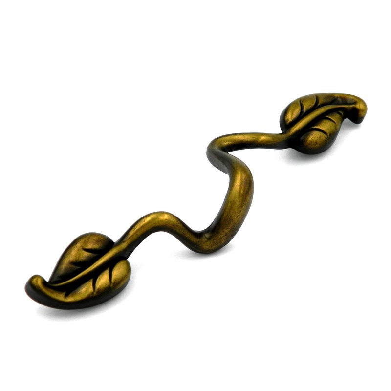 P7302-WA Windsor Antique 3 3/4cc Cabinet Handle Pulls Hickory’s Touch of Spring