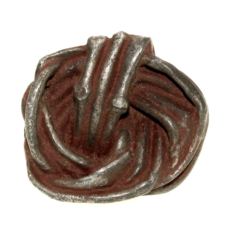 Anne at Home Nature Cottage Vine 1 1/2 Knob Bronze with Copper Wash 223-233