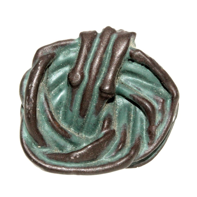 Anne at Home Nature Cottage Vine 1 1/2 Knob Rust with Verde Wash 223-934