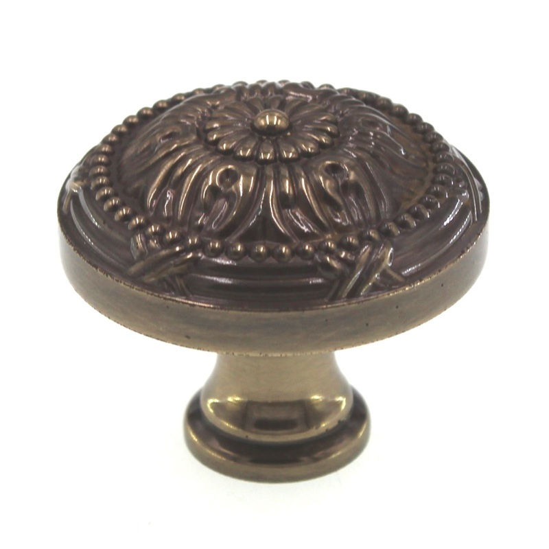 Schaub Versailles 1 1/2 Solid Brass Cabinet Knob Antique Light Polish 752-ALP