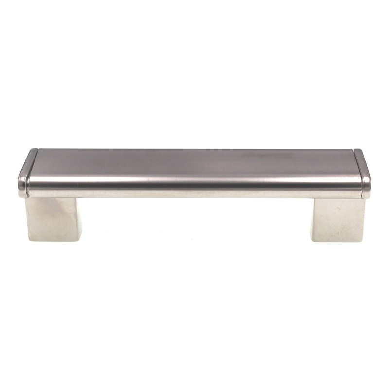 Schaub And Company Tenor Cabinet Bar Pull 5 (128mm) Ctr Satin Nickel 245-128-15