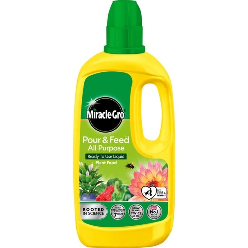 Miracle-Gro Pour & Feed – 1L