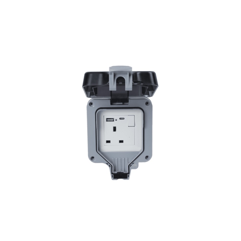 Securlec Single Outdoor Weatherproof Switched 1 Gang Socket With USB-A & USB-C – IP66