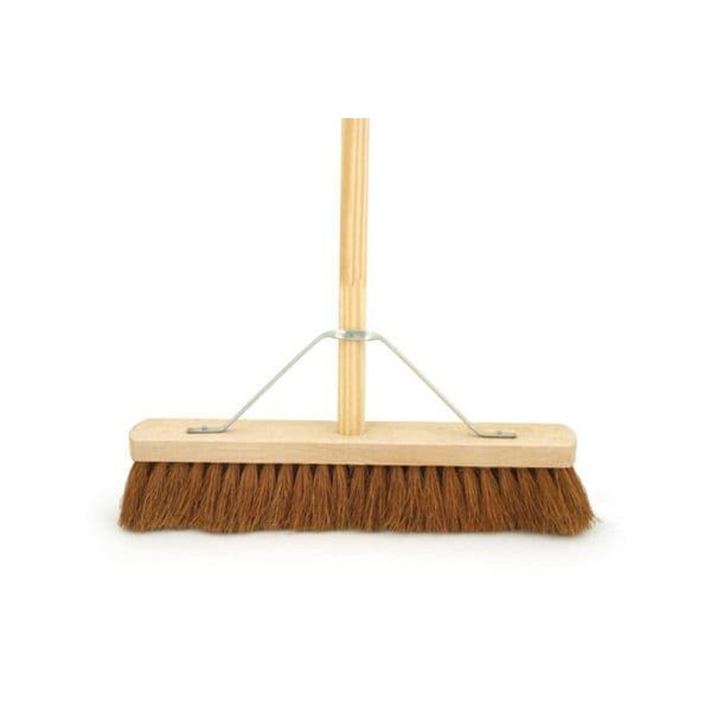 Edge Natural Platform Brush With Handle – 18