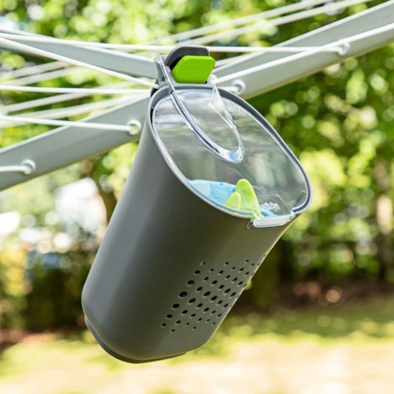 Minky Brite Peg Basket – With 24 Soft Grip Pegs