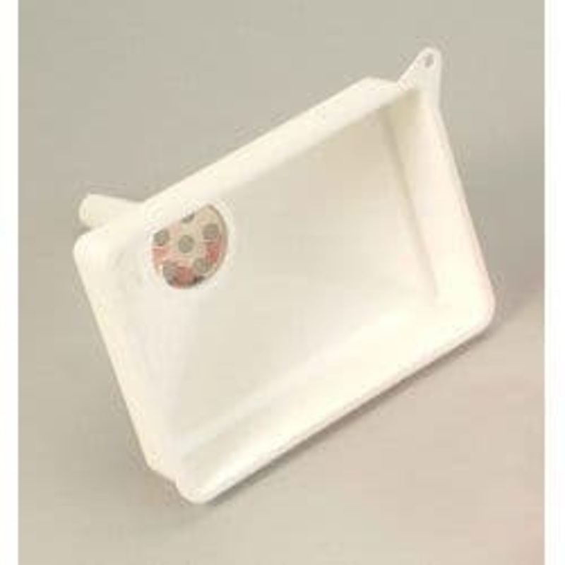 IGE Poly Garage Funnel with Filter – 10 x 7