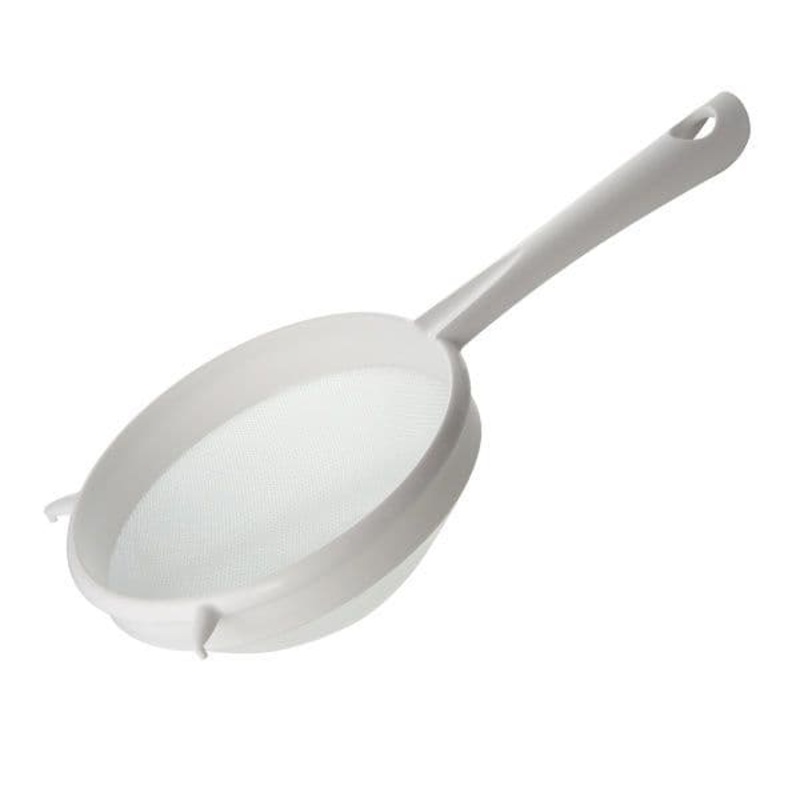 Probus White Plastic Sieve – 19cm
