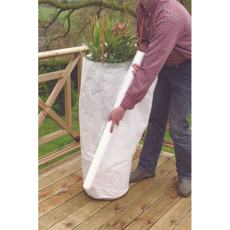 Ambassador Frost Fleece – 250m x 1m 17g/m2