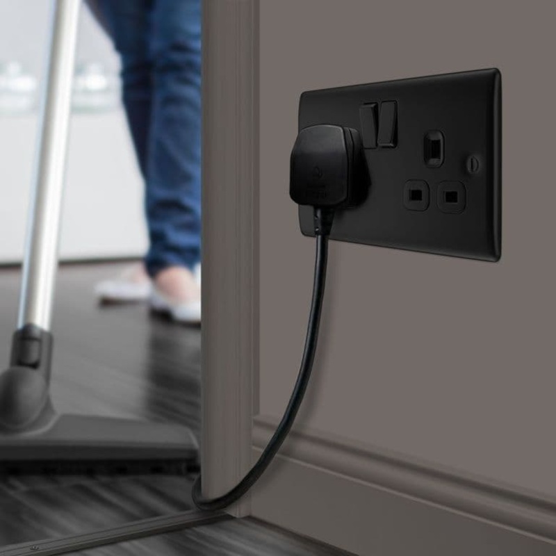 BG Double Switched Power Socket – Matt Black 13a
