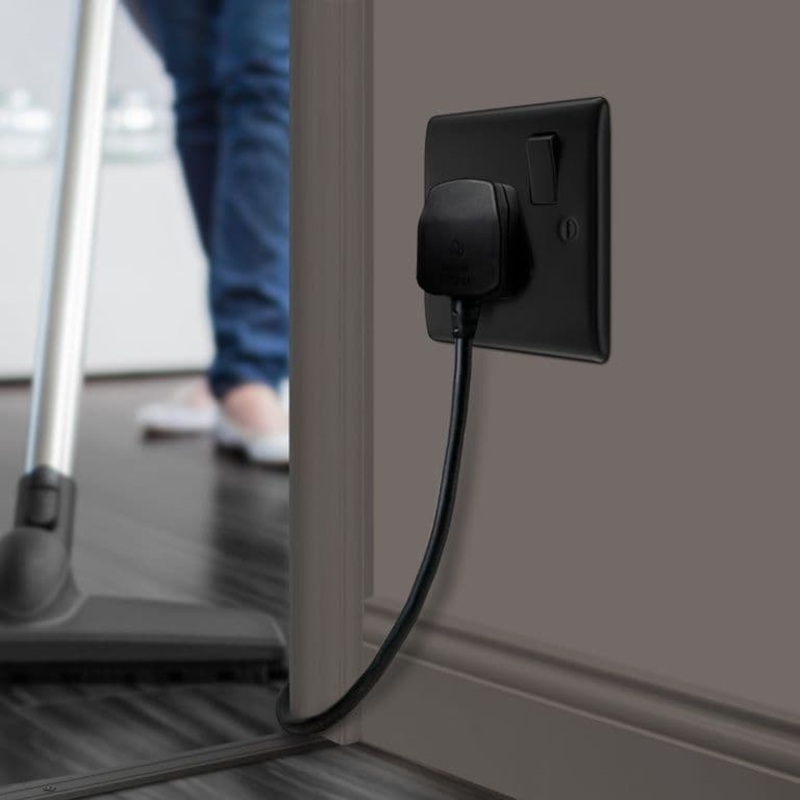 BG Single Switched Power Socket – 13a Matt Black