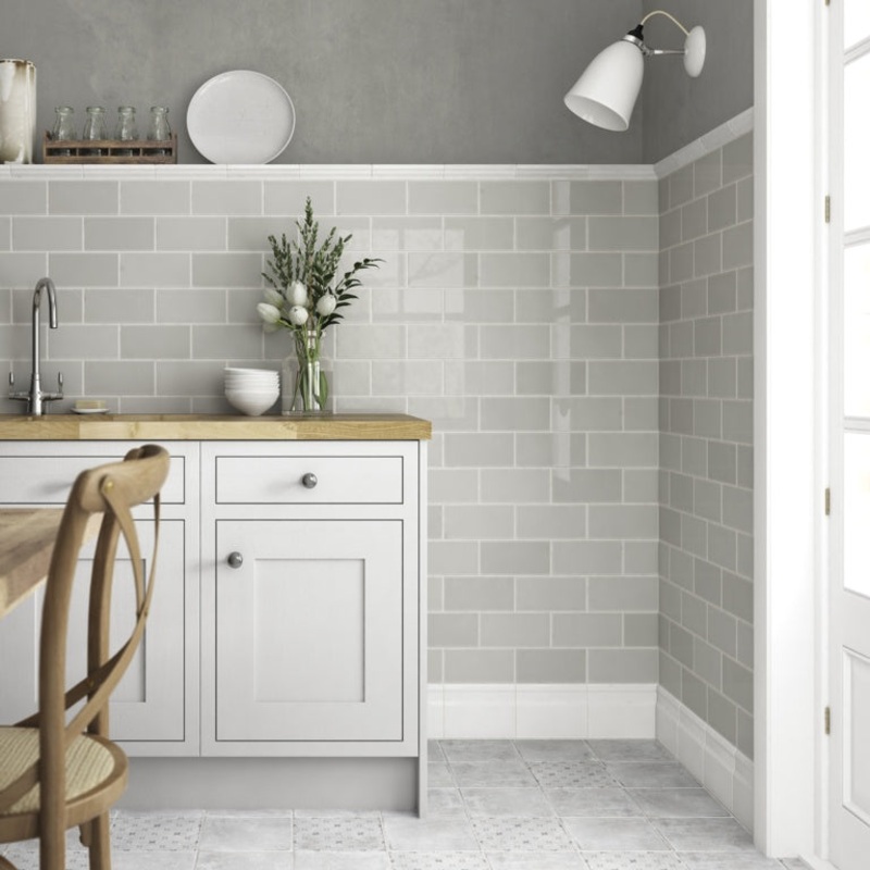 Johnson Tiles Gloss Wall Tiles 200 x 100mm 1m2 – Pebble Gloss