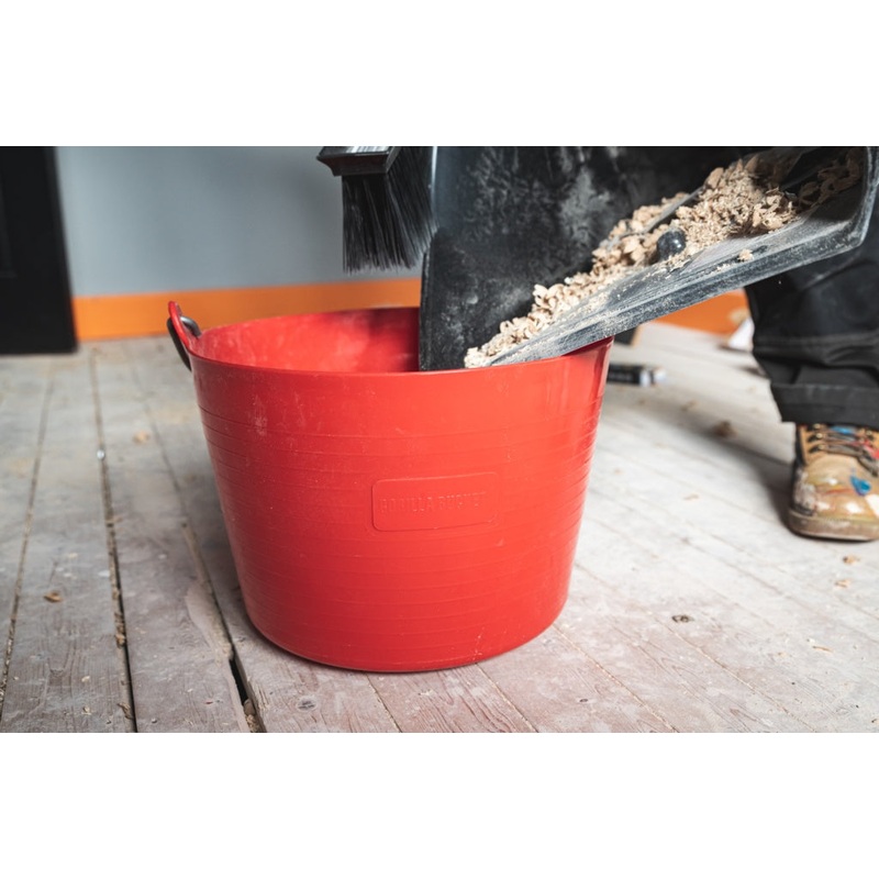 Red Gorilla Flexible Bucket 22L – Red