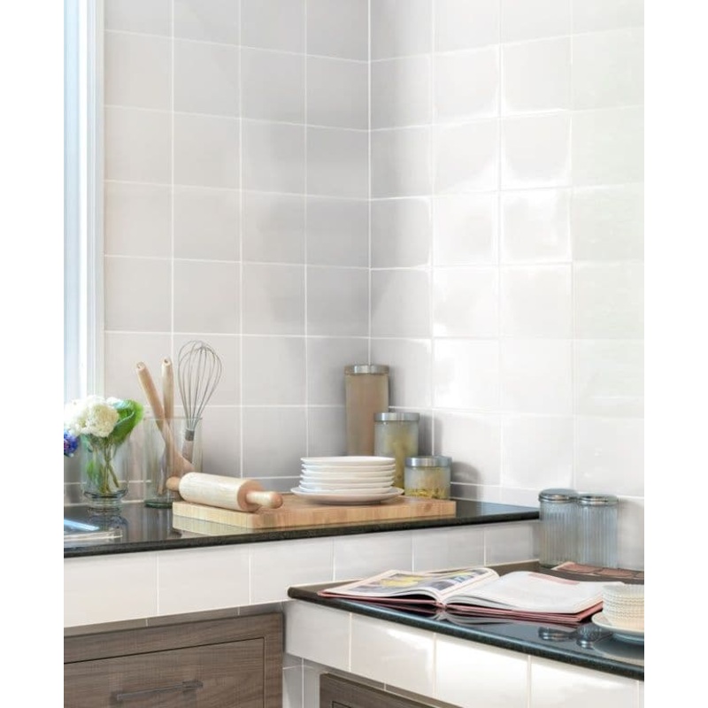 Kai Gloss Flat White Wall Tile – 15 x 15cm 1m2